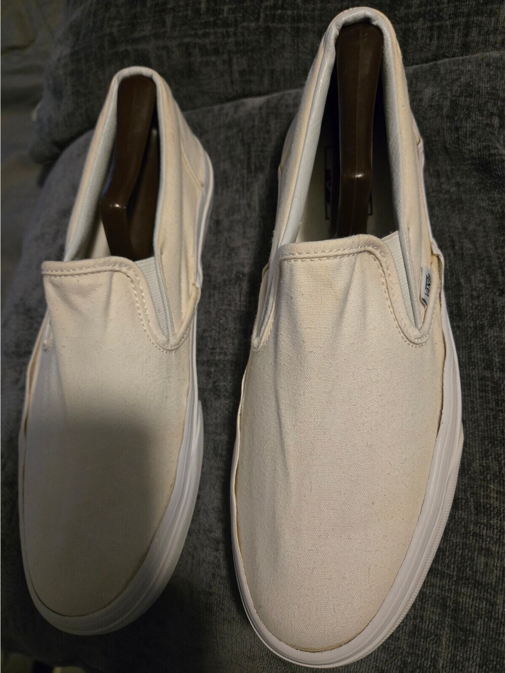 VANS Cream and White Slip-On Shoes, New, Size 9.5 men 11 women